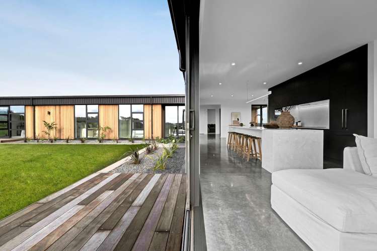 29 Washer Road Omata_5