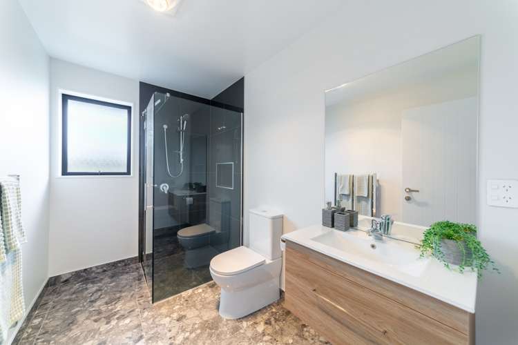 37 Applegrove Crescent Belfast_12