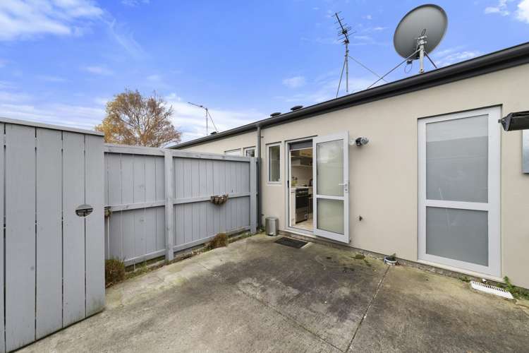 2/172 Geraldine Street Edgeware_10