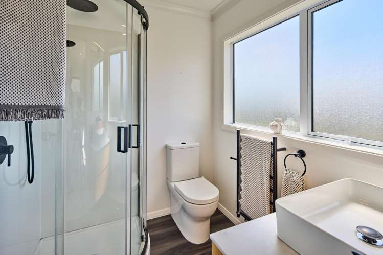 77 Logie Street Stokes Valley_13