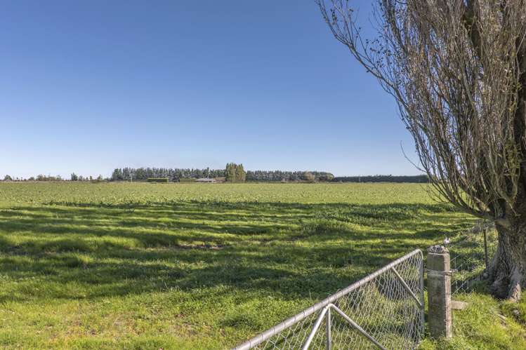 1735 Wards Road Greendale_28