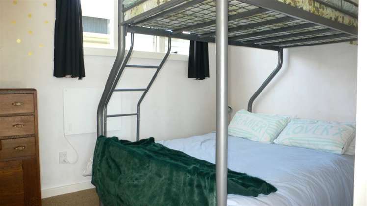 19 Hicks Crescent Waikanae Beach_10