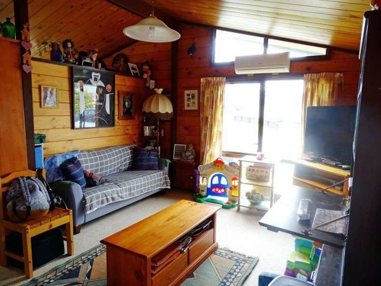 8 Kinsella Place Paeroa_5