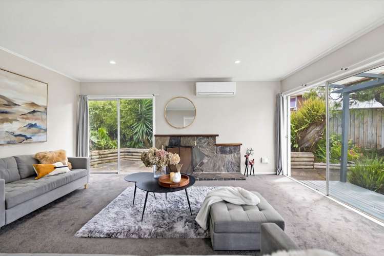 4 Lympne Lane Mangere_13