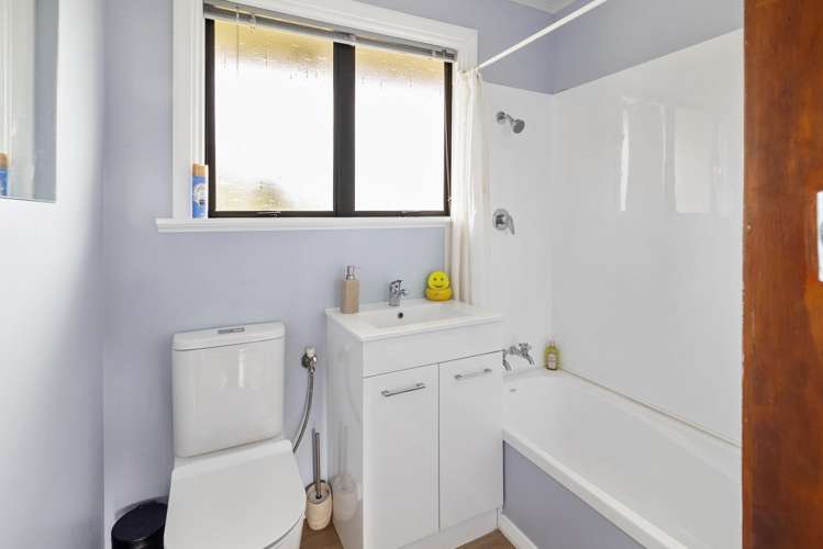 49 Devon Street Watlington_18