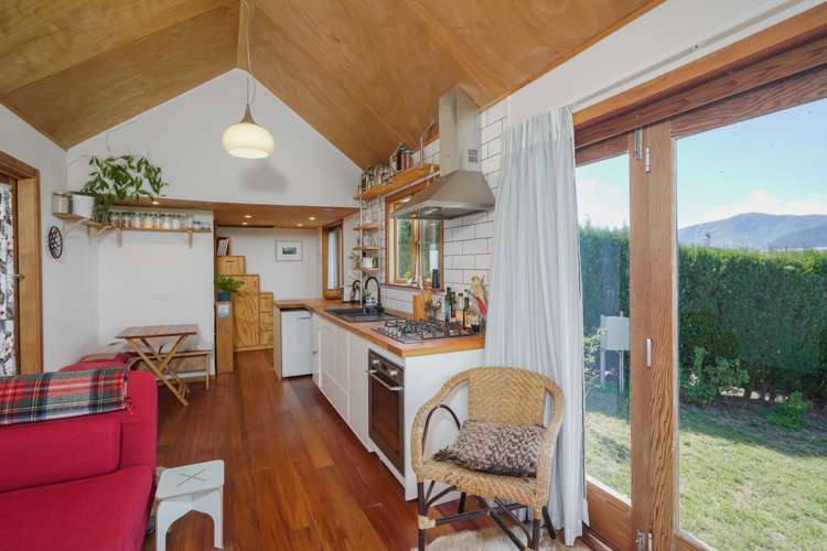 22 Ranui Crescent Diamond Harbour_2