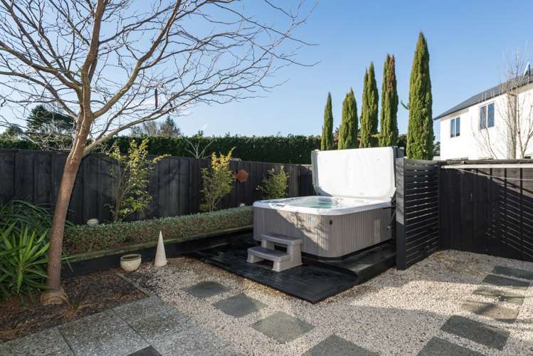 1 West Green Parklands_16