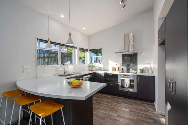 6B Warrington Grove Newlands_2