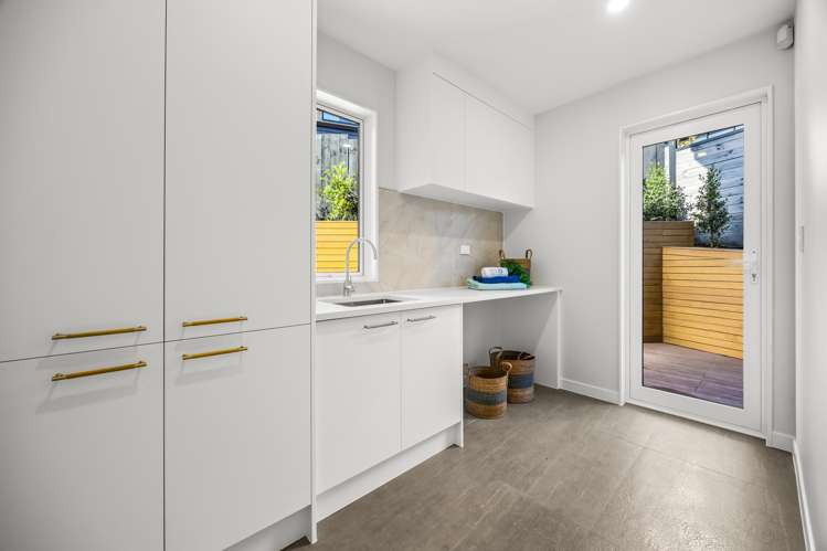 4 Seawind Way Hobsonville_15