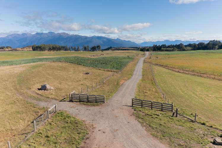 162 Sinclair Road Te Anau_18