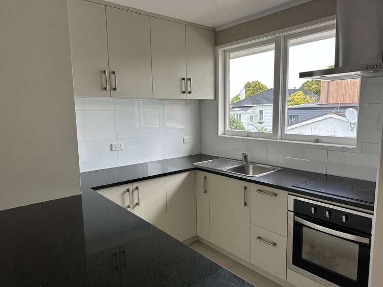 3/28 Matai Road Greenlane_9