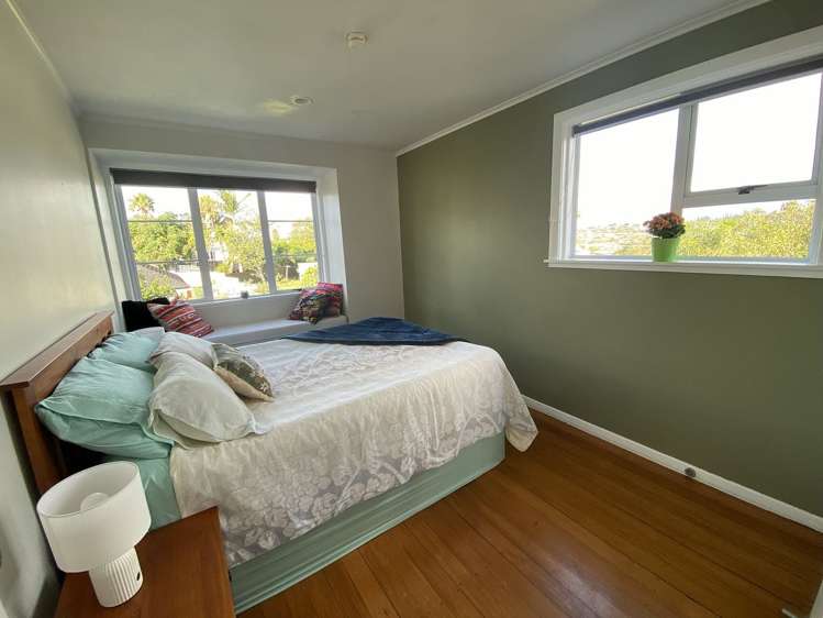 8A Melandra Road Stanmore Bay_8