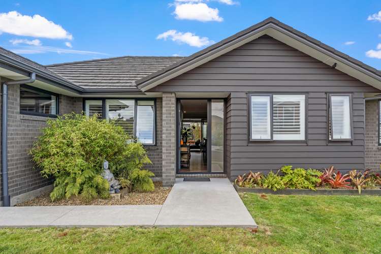 39 Surf View Crescent Red Beach_23