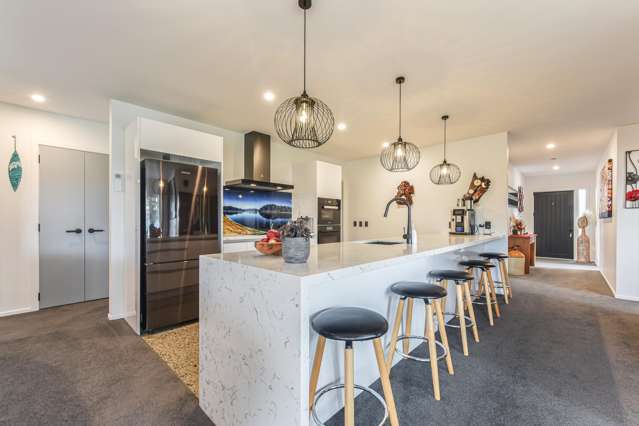 2 Ruataniwha Drive Collingwood_3