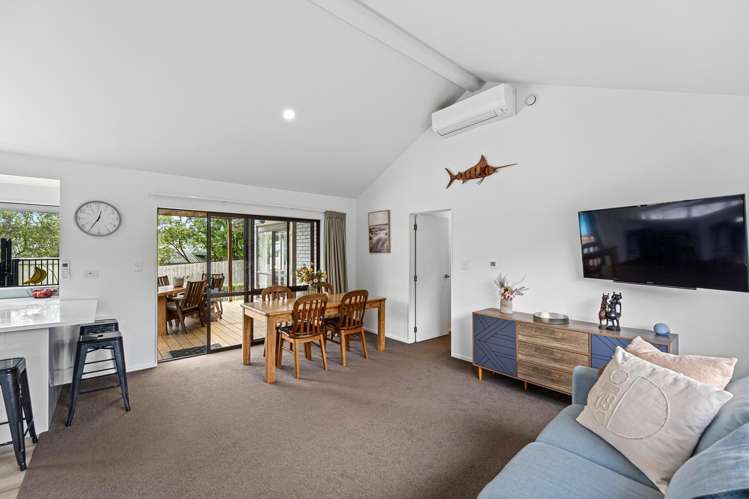 7 Sunny Crescent Huapai_6