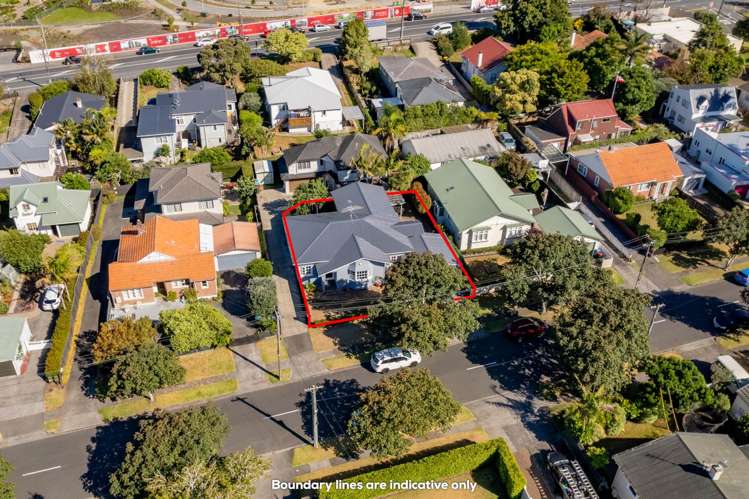 29 Queensway Three Kings_5