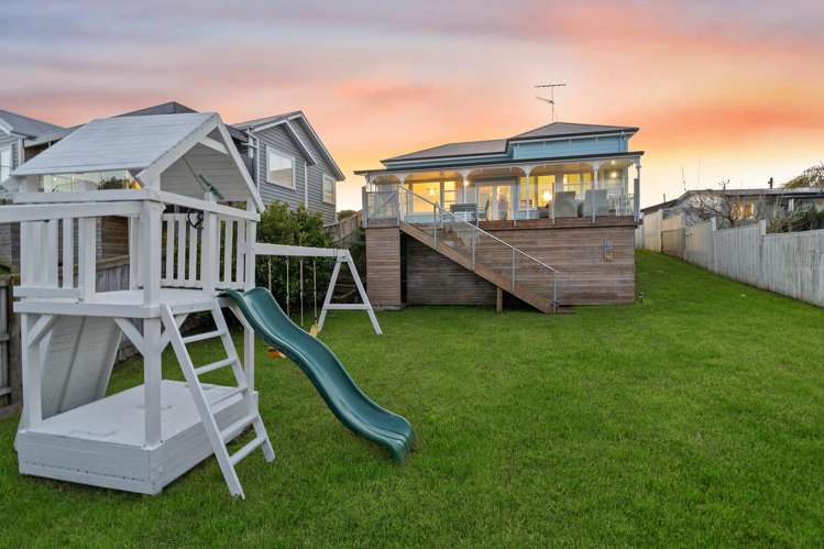 1047 Whangaparaoa Road Tindalls Beach_16