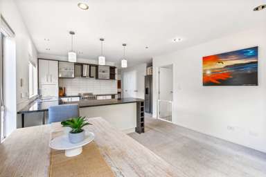 34 Lomas Way_2