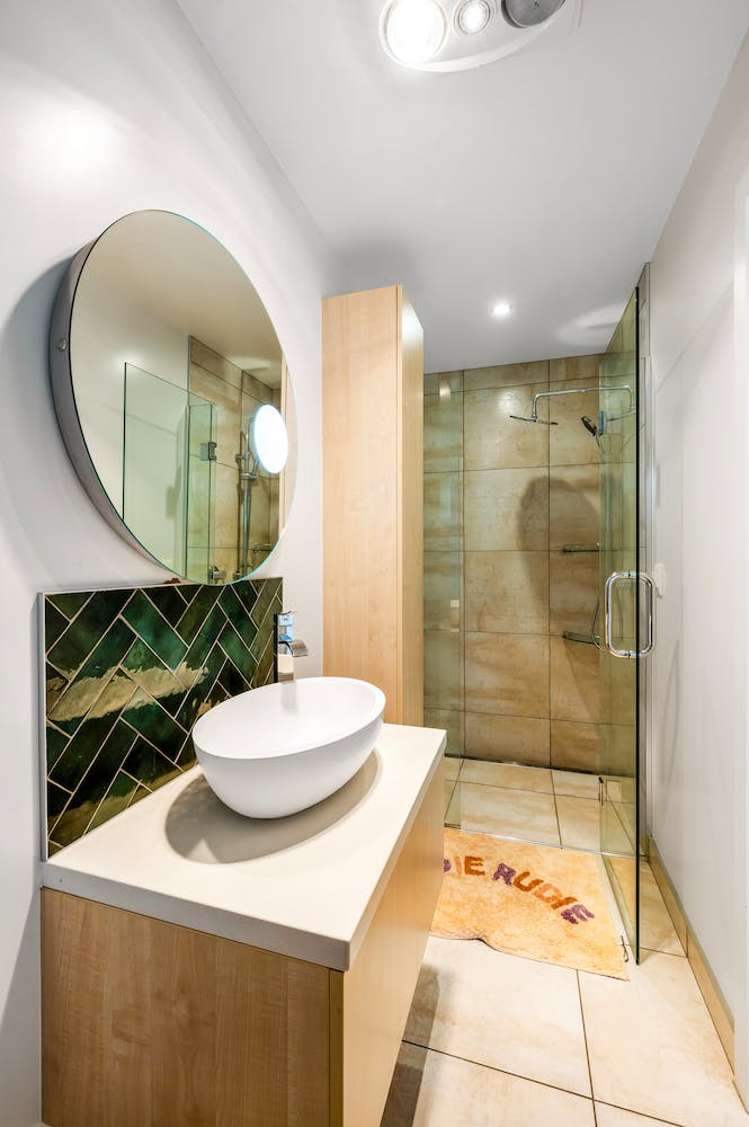 15 Hunt Place Albert Town_15