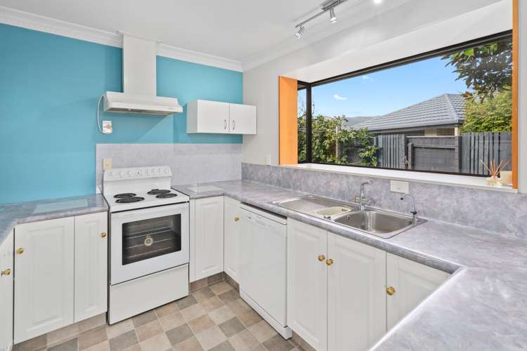 61 Masefield Street Stoke_13