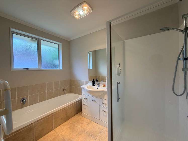 168 Keri Vista Rise Papakura_9