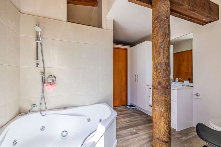 30 Pluto Place Beach Haven_18