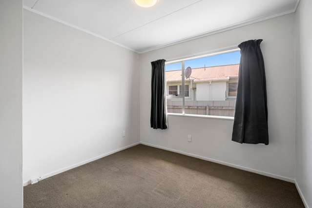 37 Rata Street Wainuiomata_2