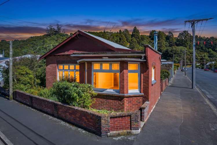 1 Crown Street North East Valley_21