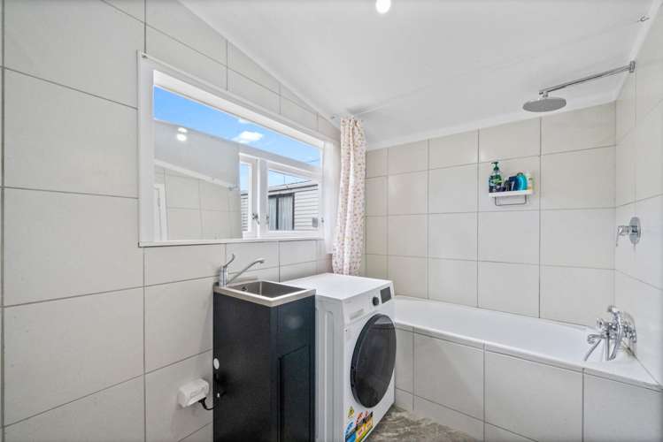 35 Beaubank Road Kelston_16