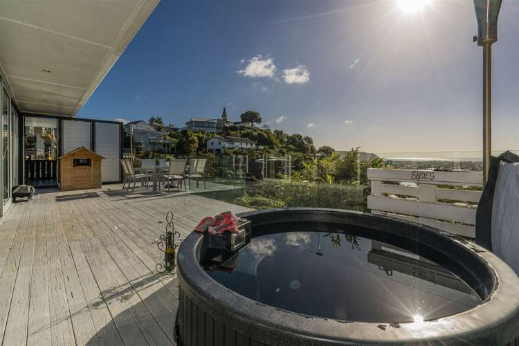 4 Pine Grove Tairua_18