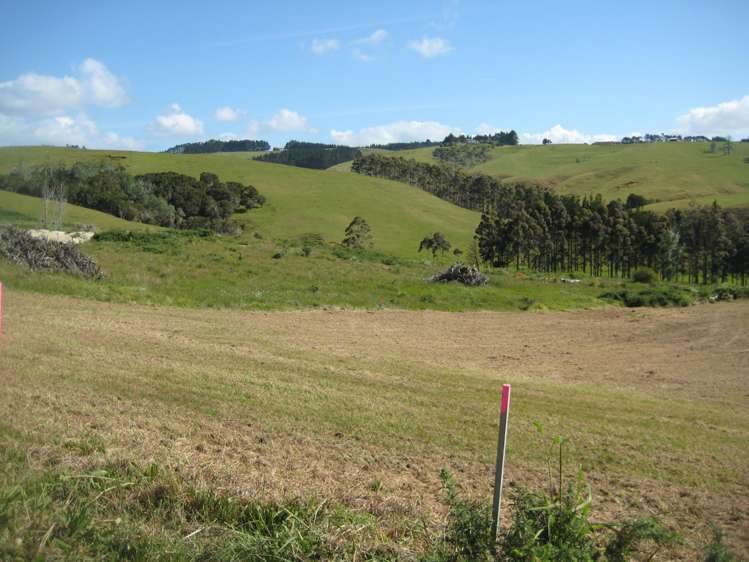 32 Pekama Drive Cable Bay_21