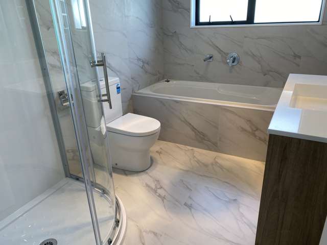 14A Whitford Avenue Mount Wellington_4