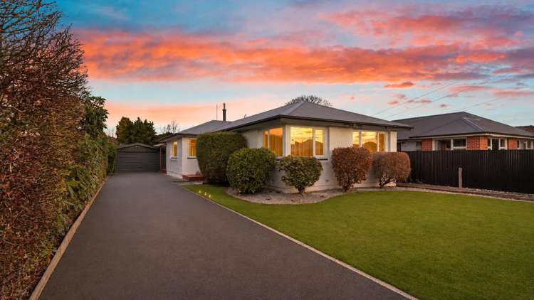136 Avonhead Road Avonhead_14