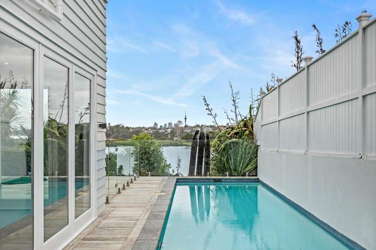 1 Bangor Street Point Chevalier_19