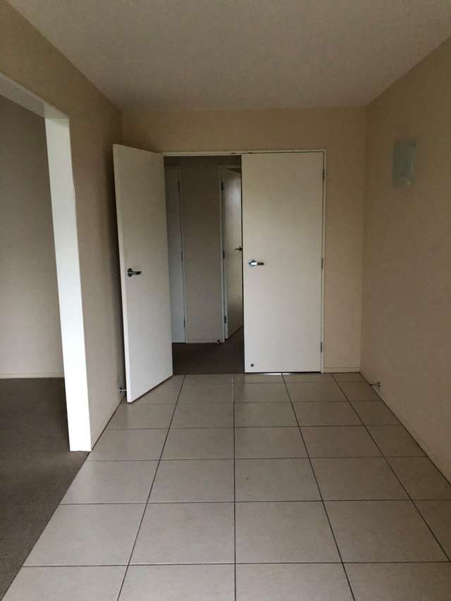 37 Mcewen Crescent Riverstone Terraces_3