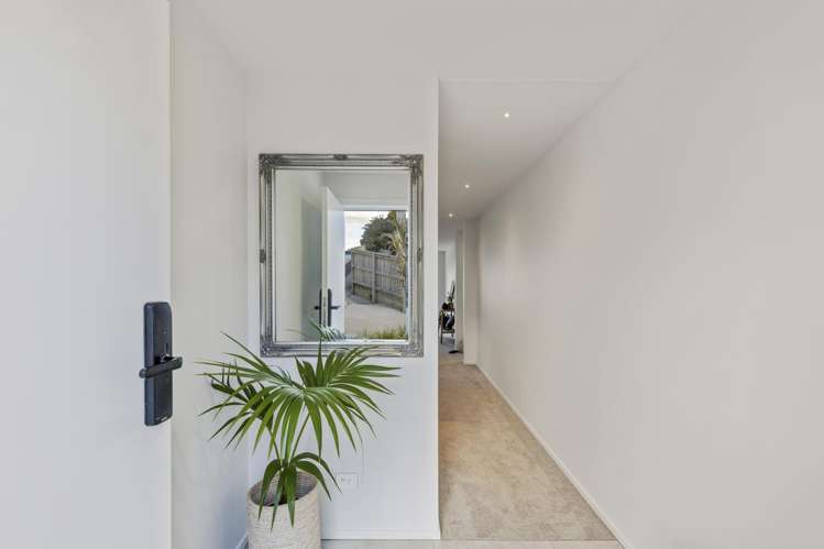 199A Gill Street Strandon_19