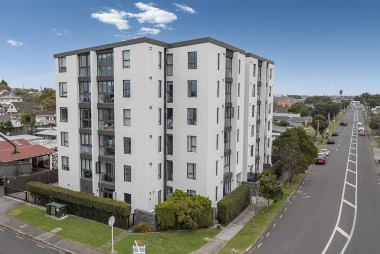 102/82 Jellicoe Road Panmure_22