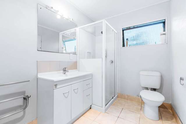 12/166 Waihi Road Judea_4