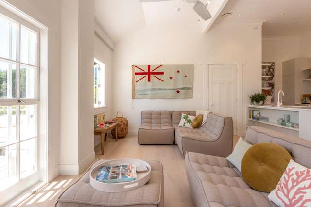 5/23 The Strand Onetangi_4