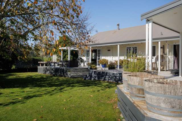 Family retreat with stunning rural views