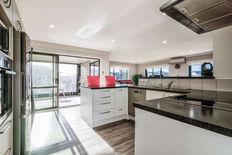 11 Stan Heather Drive Glenview_8