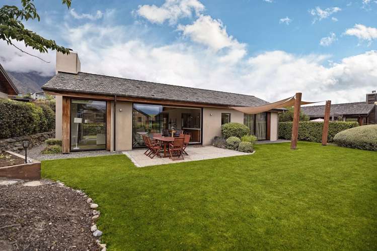 5 Glengarry Court Jack's Point_17