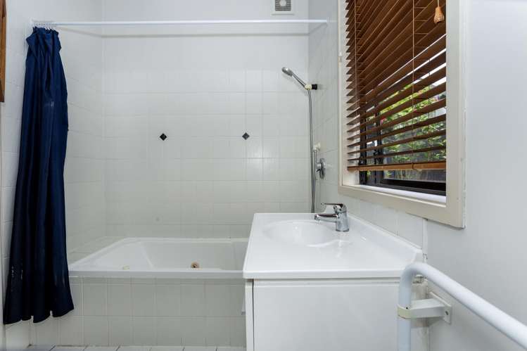 34 Unsworth Drive Unsworth Heights_15