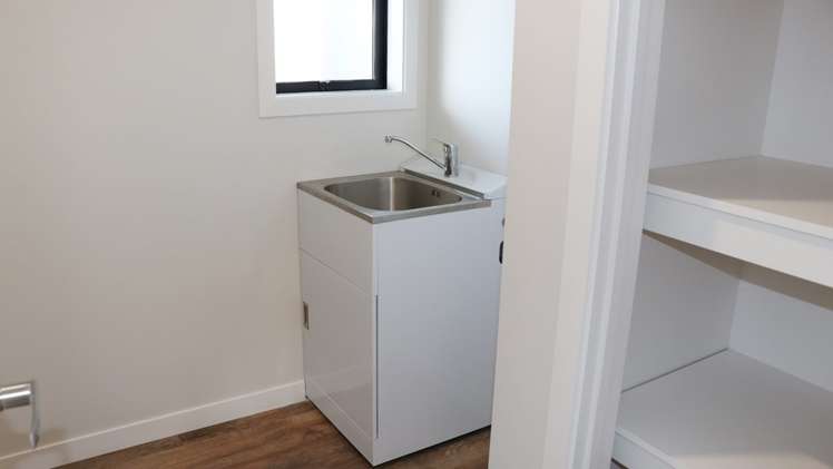 6/11 Hammond Street Hamilton Central_9