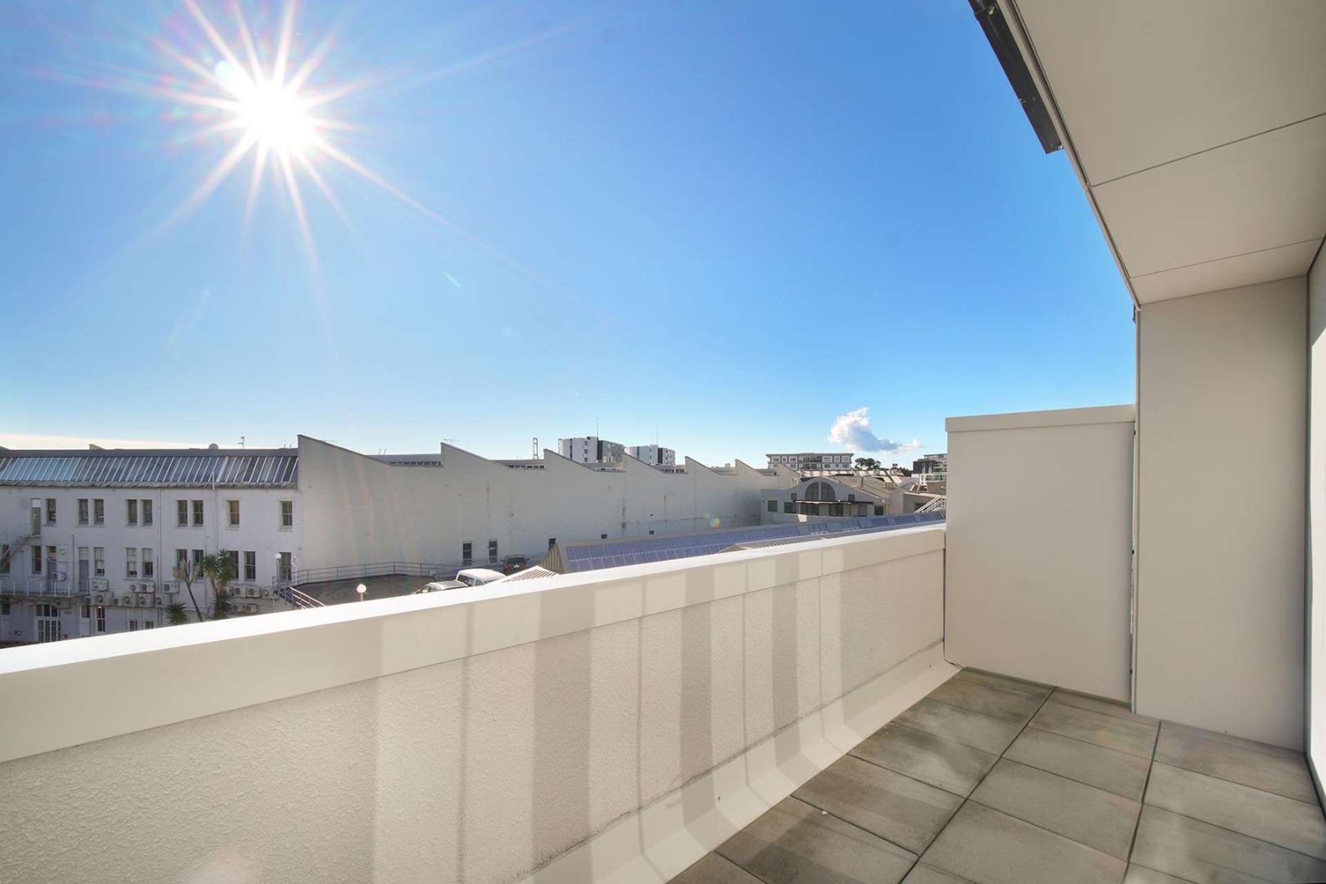 7D/8 Farnham Street 1761_0