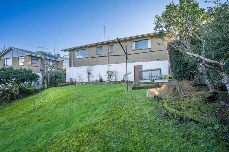 11 Bell Crescent Concord_30