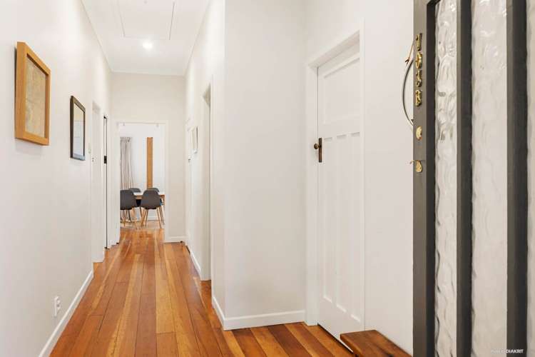 703b New North Road Mount Albert_12