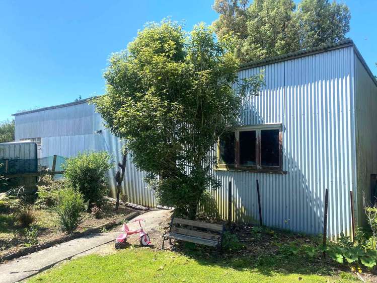 215 Utopia Road Westport_14