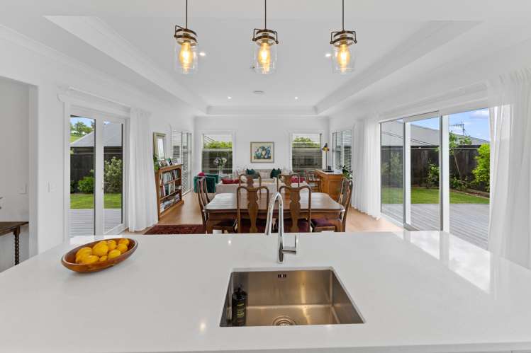 53 Cupola Crescent Richmond_7