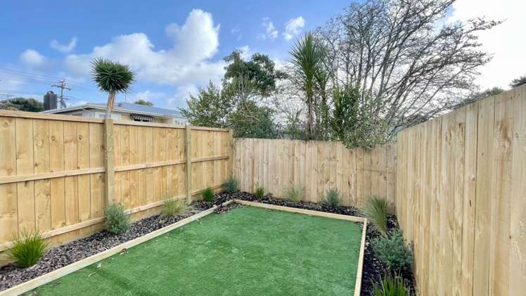 3/9 Flanshaw Road Te Atatu South_18